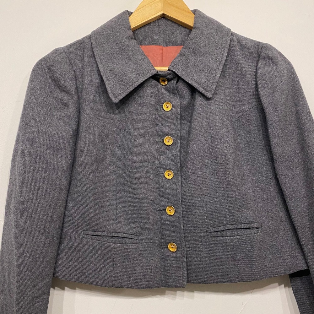 Vintage T. Jones Grey Wool Cropped Jacket Gold Crest Buttons Tailored Blazer - Picture 2 of 4